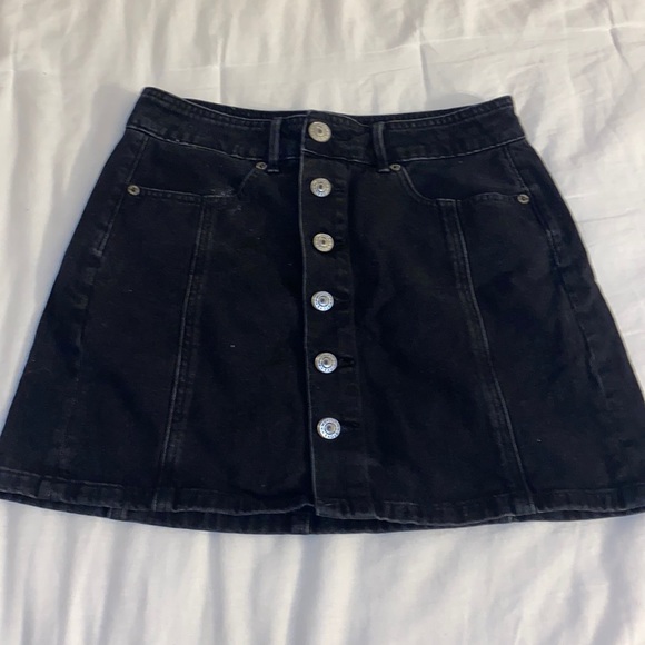 American Eagle jean skirt - Picture 1 of 3